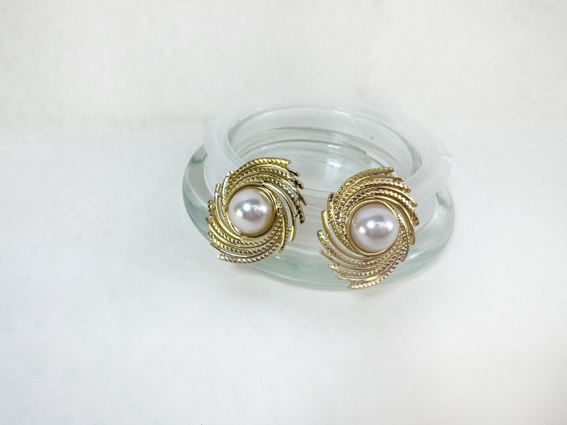 KORNILIA STAINLESS STEEL EARRING 1 Kornilia